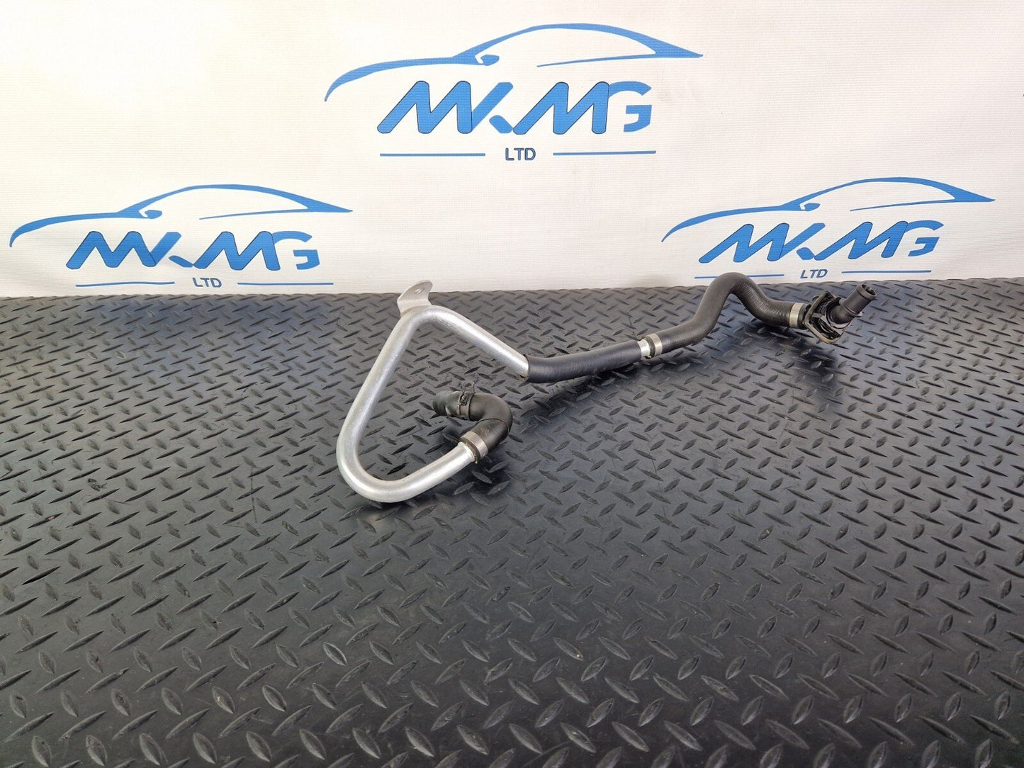 14-21 MERCEDES BENZ W205 GENUINE OEM ENGINE COOLANT HOSE PIPE A2058302902