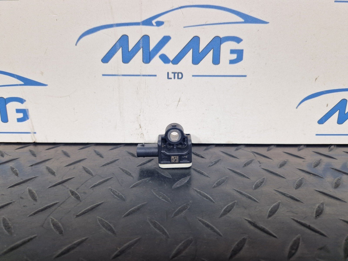 14-23 MERCEDES BENZ VITO W447 LOWER B-PILLAR AIRBAG CRASH SENSOR A4479050013