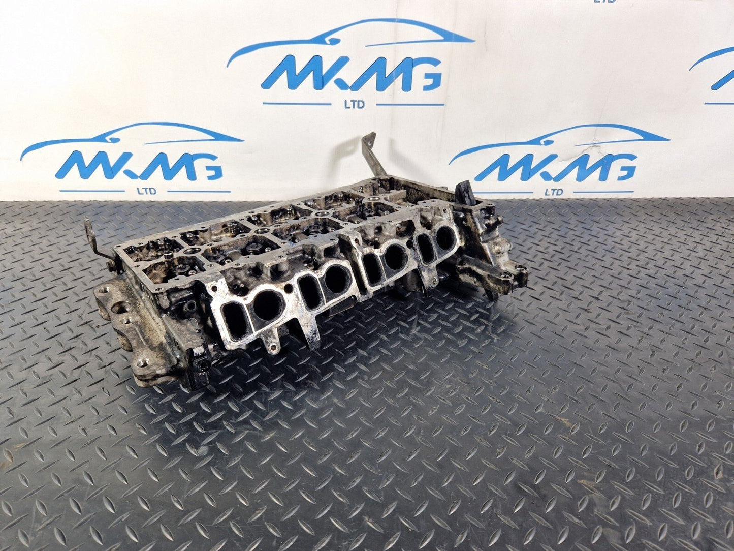 BMW 2 X1 SERIES F46 F45 F48 B47 DIESEL ENGINE CYLINDER HEAD 8513681