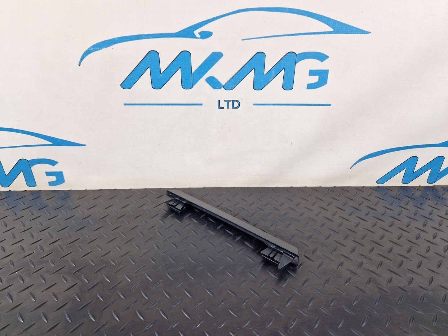 13-19 MERCEDES BENZ CLA C117 AMG INTERIOR REAR HEADLINER ROOF COVER A1176900035