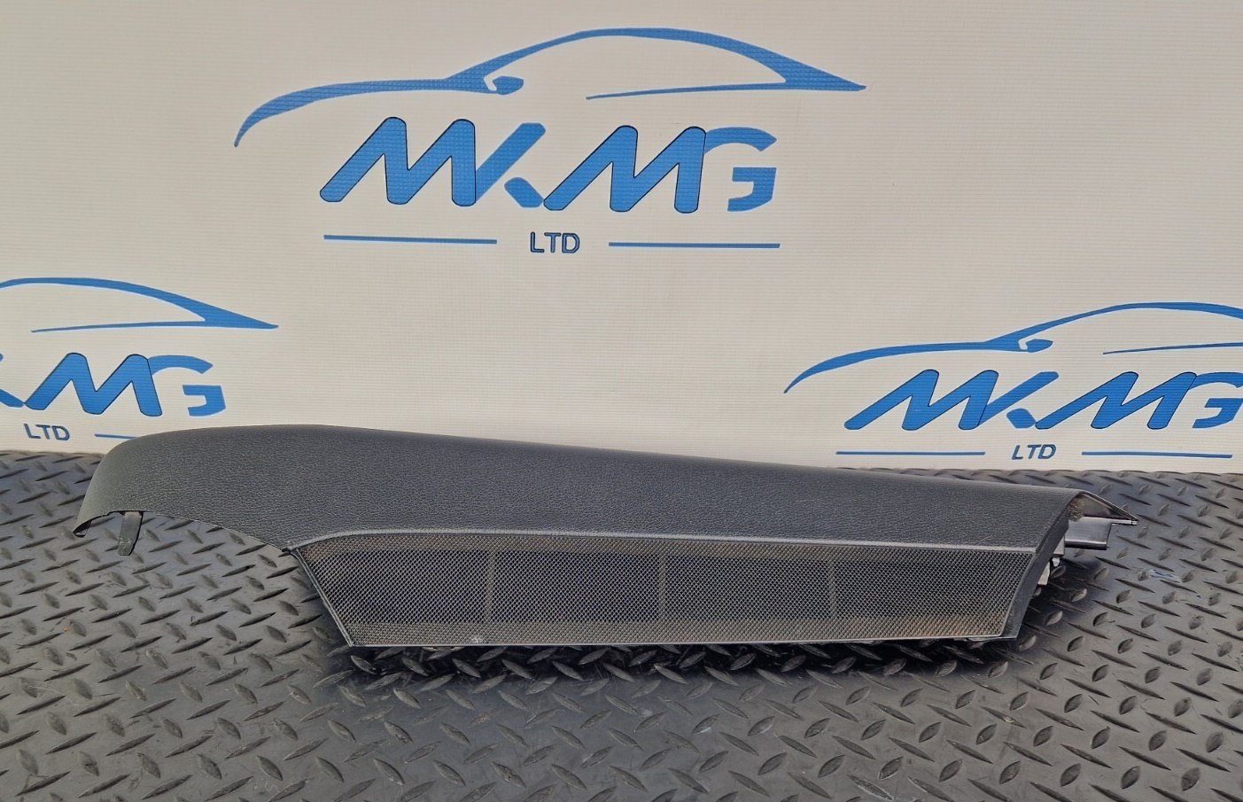 14-21 MERCEDES BENZ W205 OEM GENUINE LEFT BOOT TRIM PANEL COVER A2056900344