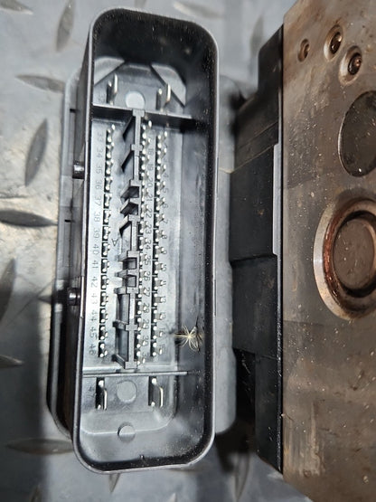 Mitsubishi Lancer MK5 (CX8A) Hatchback Genuine ABS Pump Module 4670A352