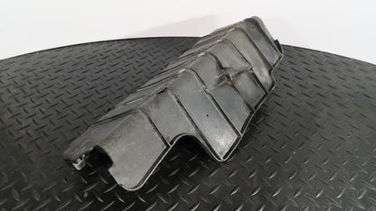 16-19 AUDI A4 B9 S-LIN 2.0TDI REAR DRIVER CONTROL ARM COVER 8W0505416D