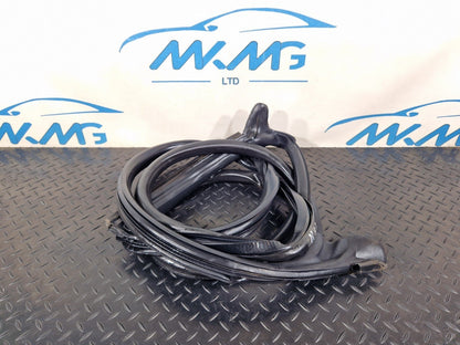 16-24 AUDI A5 F5 GENUINE FRONT LEFT PASSENGER SIDE DOOR RUBBER SEAL 8W6831707