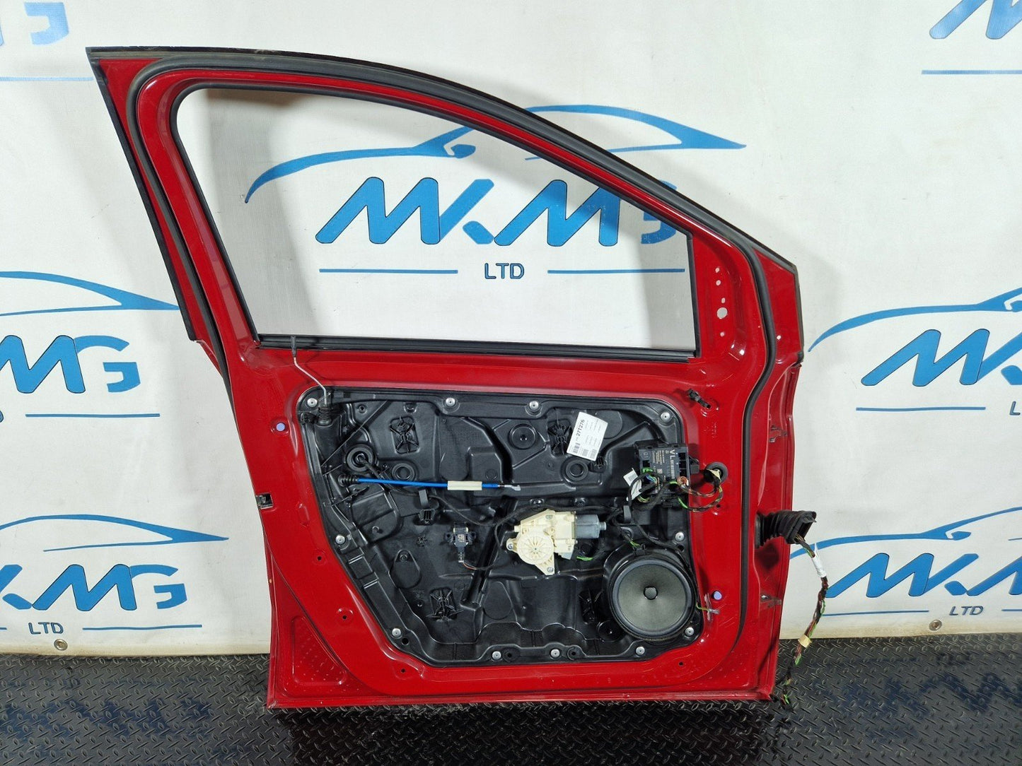 12-18 MERCEDES BENZ B-CLASS W246 FRONT LEFT N/S COMPLETE DOOR JUPITER RED 589