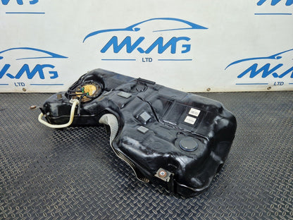 14-20 MERCEDES BENZ GLA X156 4-MATIC DIESEL ENGINE FUEL TANK A2464701300
