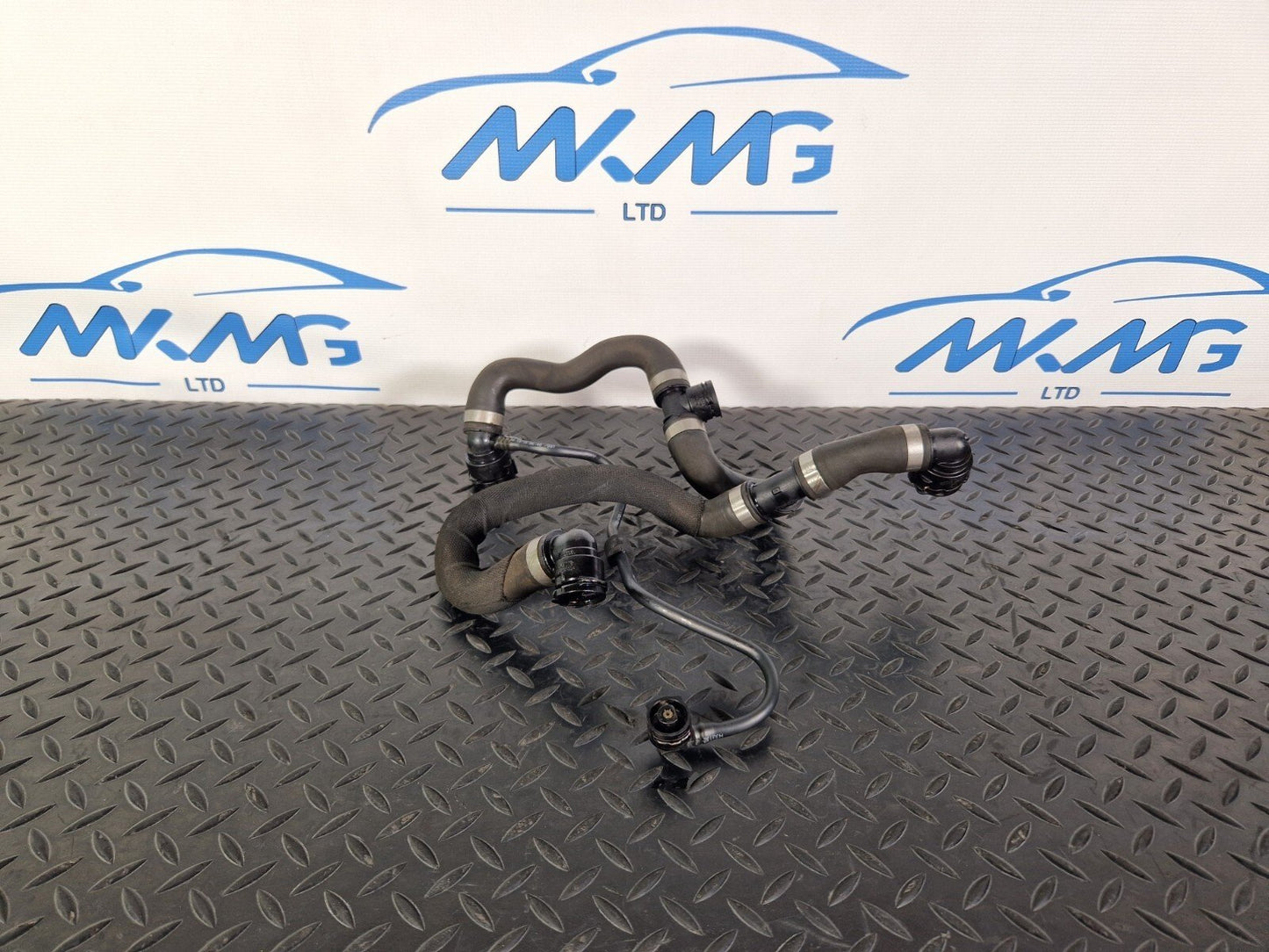 14-21 MERCEDES BENZ C300h W205 GENUINE CIRCULATION PUMP HEATING & COOLANT HOSES