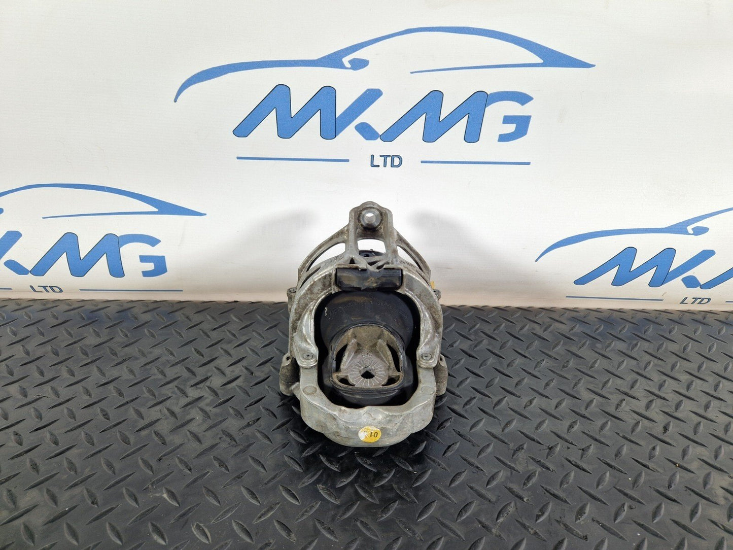 Audi Unknown Part Type 4M0199372FH