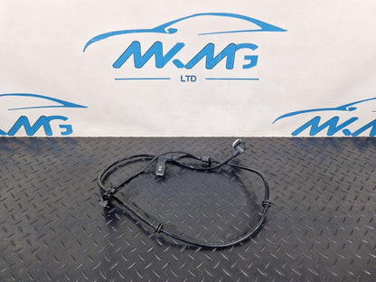 MERCEDES C220 W205 REAR RIGHT O/S PARKING BRAKE & BRAKE WEAR SENSOR INDICATOR