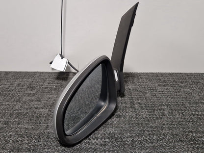 Vauxhall Astra MK6 (J) (A3400) Hatchback Front Left Door Wing Mirror in Silver
