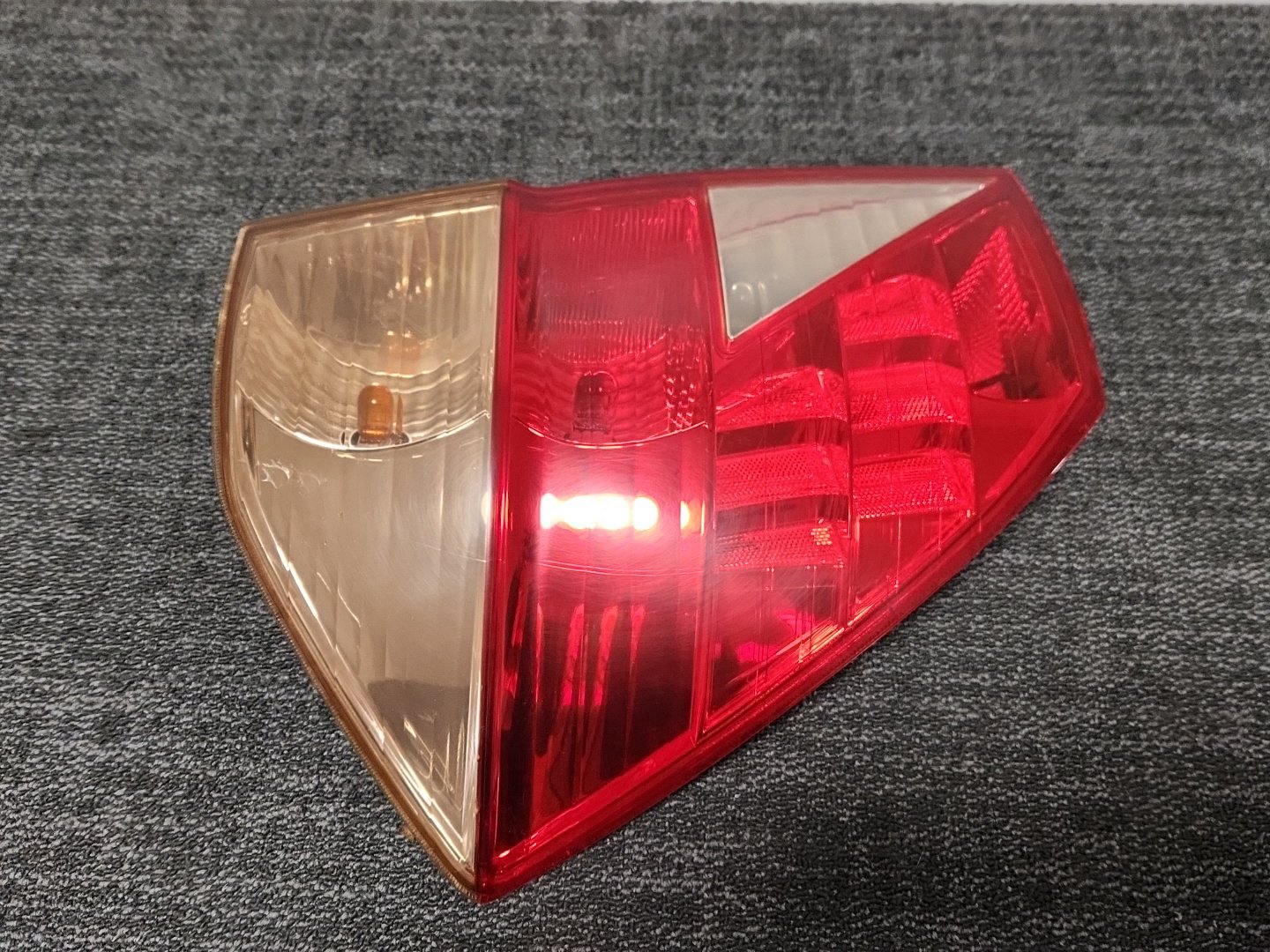 2008 Honda FR-V MK1 (BE57) Genuine Rear Left N/S Passenger Tail Lamp Light