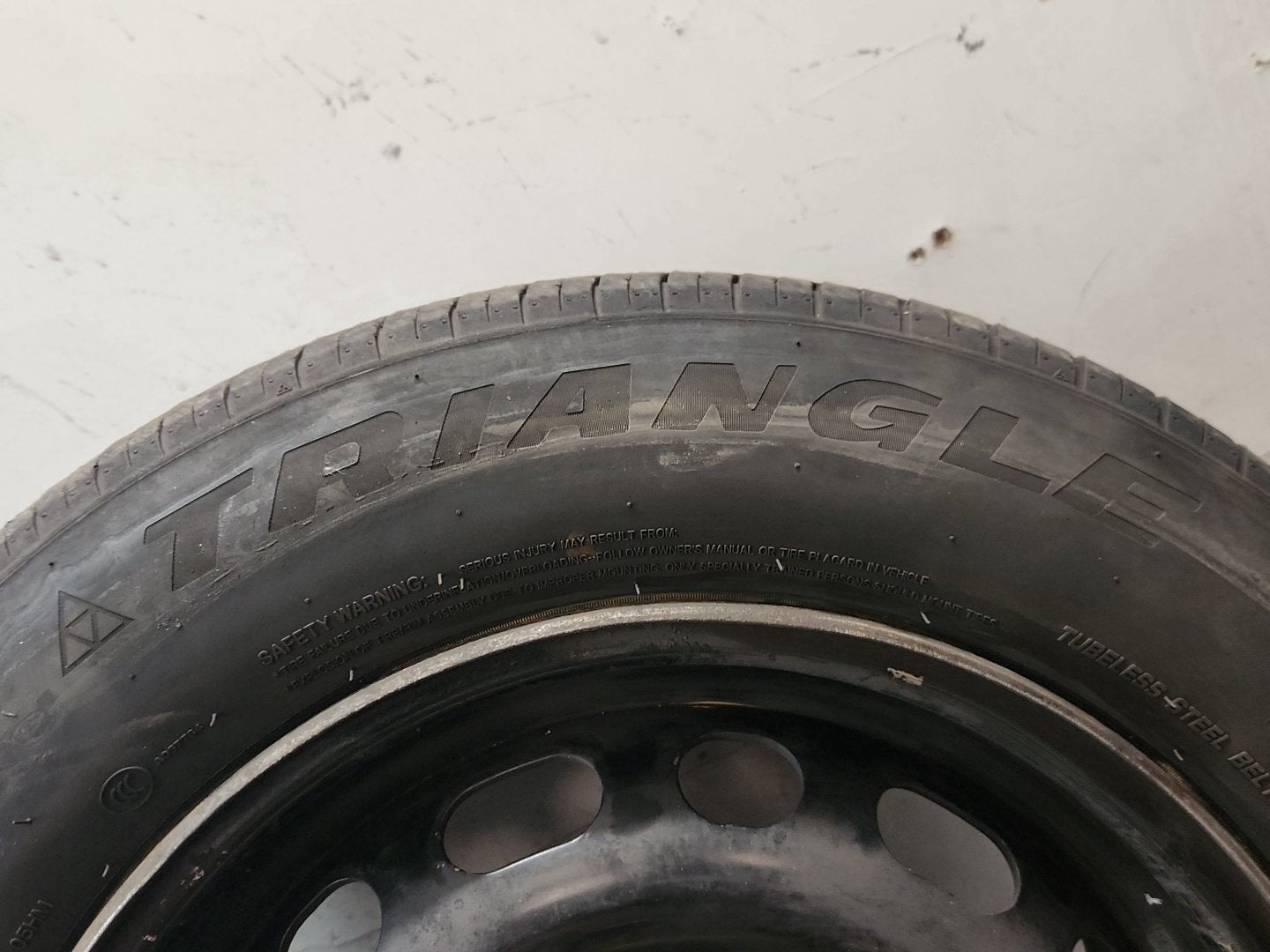 Peugeot Partner B9 Cargo Van 15" Steel Wheel with Tyre ~5mm 195/65/15