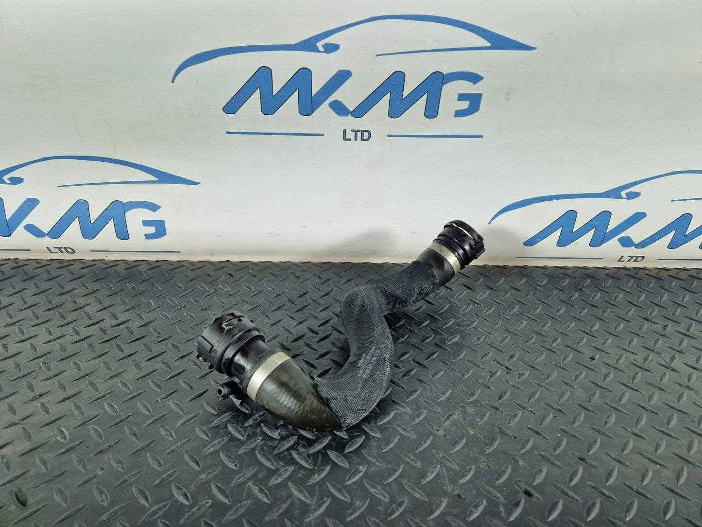 12-17 AUDI A5 S5 8T 3.0TFSi V6 WATER COOLANT HOSE PIPE 8K0121055B