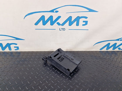 14-19 MERCEDES BENZ GLA X156 GEARBOX CONTROL MODULE BRACKET HOLDER A2465450500
