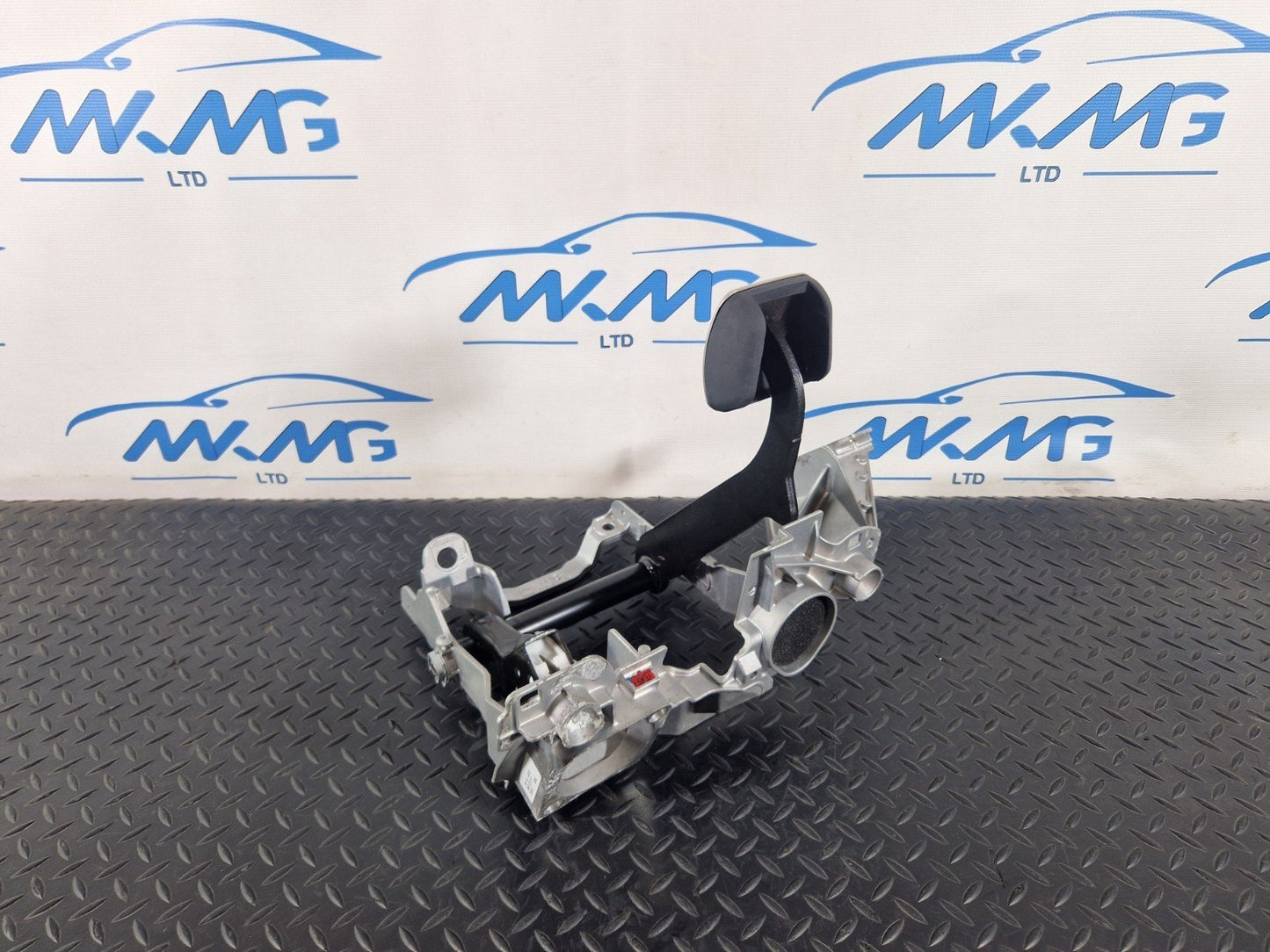 17-24 AUDI S5 F5 OEM SPORTBACK AUTOMATIC GEARBOX BRAKE PEDAL & FRAME 8W2723140A