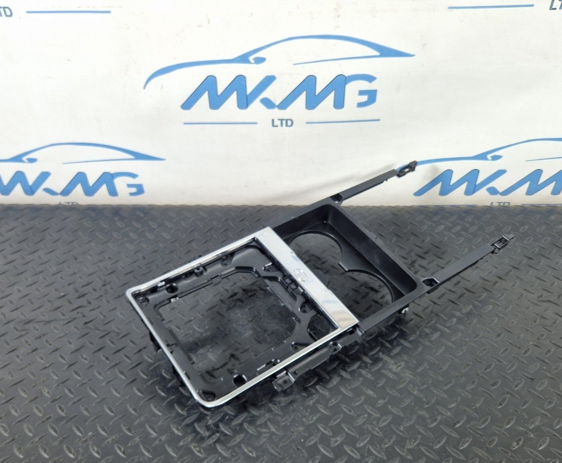 19-ON RANGE ROVER EVOQUE L551 CENTER CONSOLE CUP HOLDER TRIM BEZEL K8D2045K98A