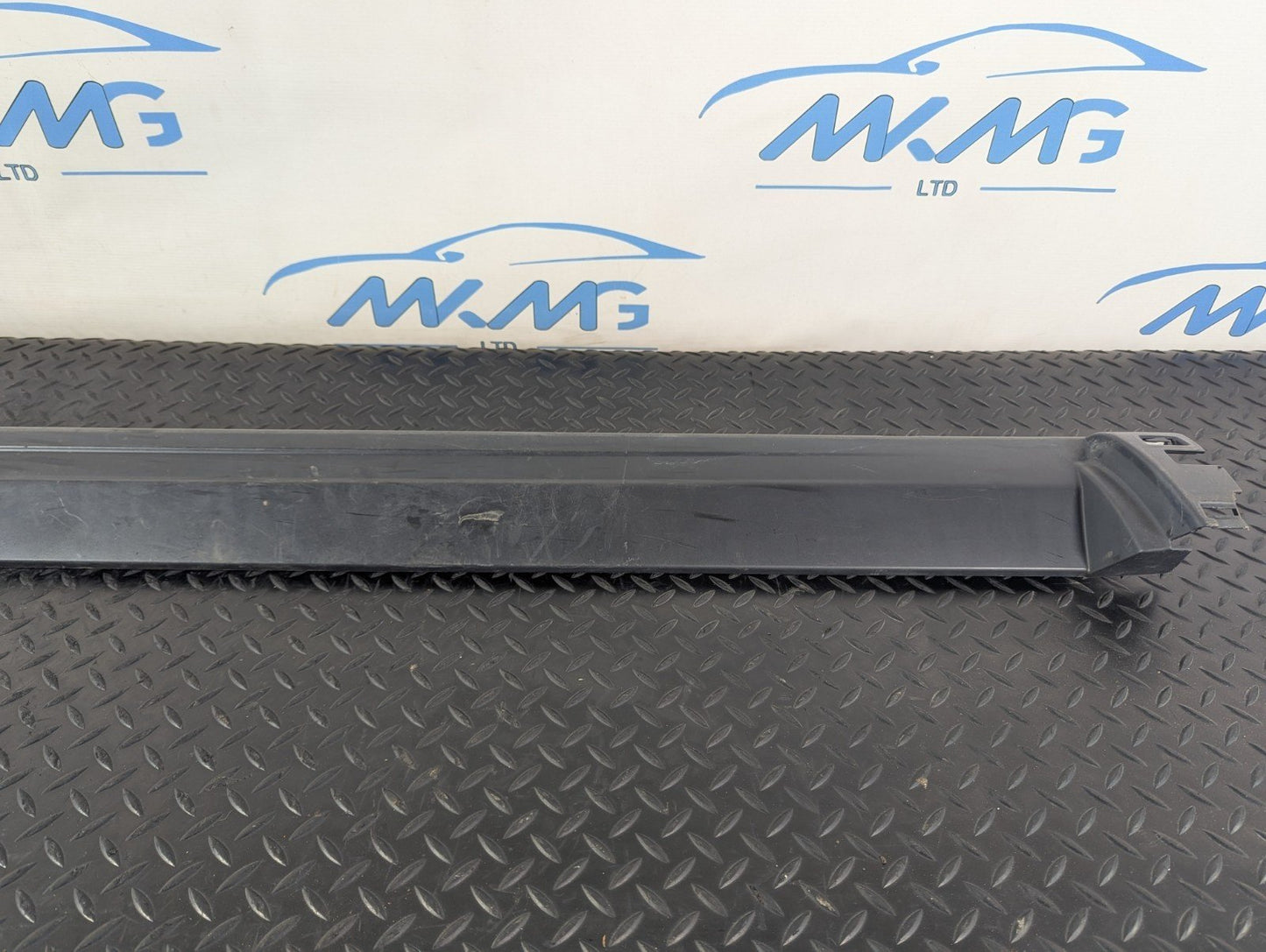 14-19 LAND ROVER L550 DISCOVERY SPORT GENIUNE RIGHT SIDE SILL SKIRT PANEL T8369