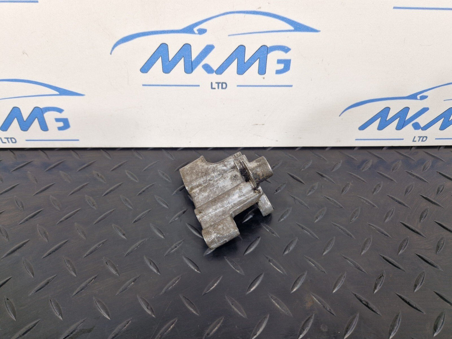 19-ON MERCEDES BENZ B CLASS W247 EXHAUST COOLER BRACKET HOLDER MOUNT A6541420900