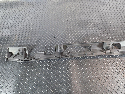 Mercedes-Benz ML350 W166 Genuine Right O/S Driver Skirt Bracket A1666980227