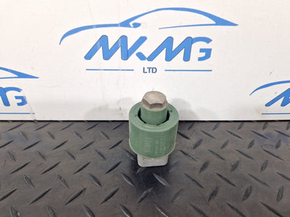 14-21 MERCEDES BENZ C220d W205 GENUINE OEM ENGINE VIBRATION ABSORBER A2052410000