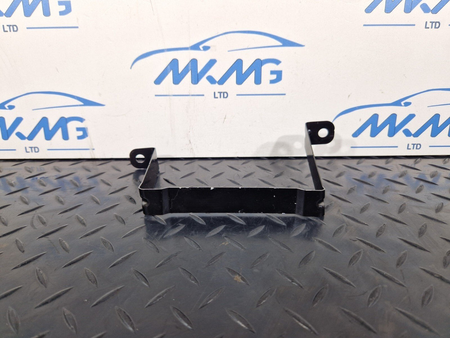 16-24 AUDI A5 F5 CONVERTIBLE GENUINE BATTERY BRACKET MOUNT BRACE 8W7801898