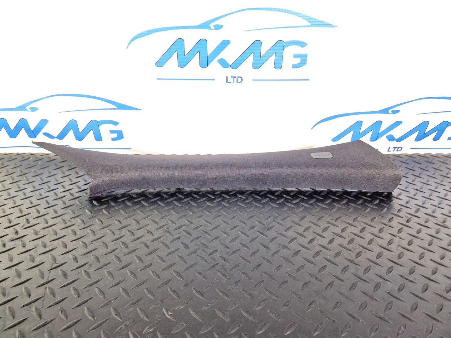 12-18 MERCEDES BENZ W176 OEM FRONT DRIVER SIDE A-PILLAR TRIM BLACK A1766901800