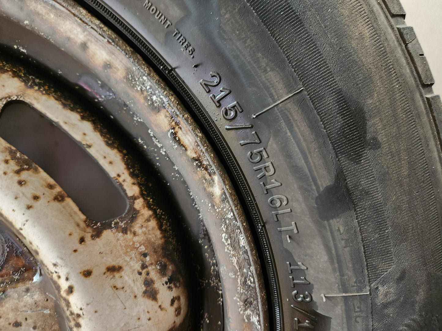 Ford Transit MK6 (V185) Cargo Van Steel Wheel with Tyre 215/75/16 ~6mm