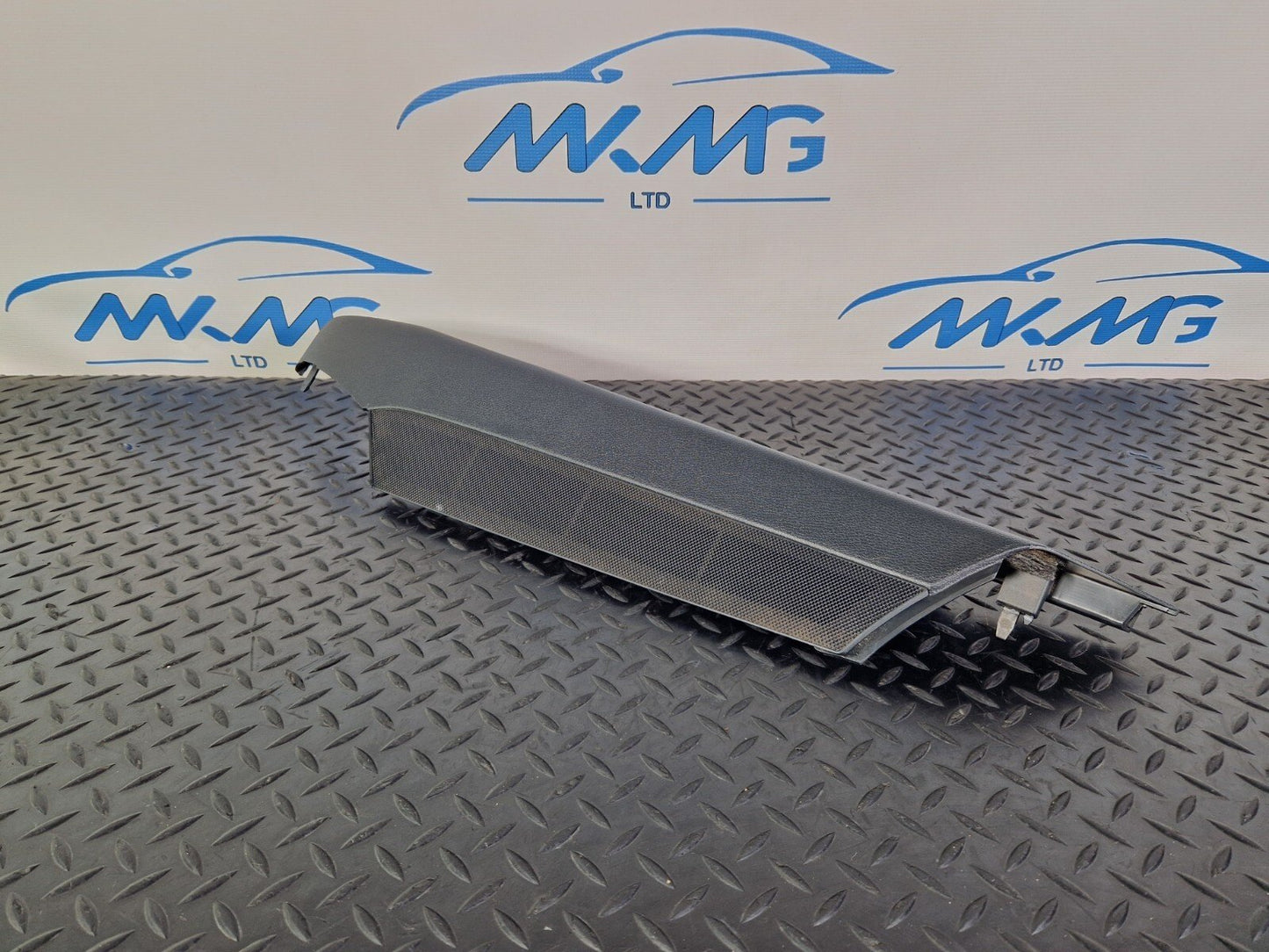14-21 MERCEDES BENZ W205 OEM GENUINE LEFT BOOT TRIM PANEL COVER A2056900344
