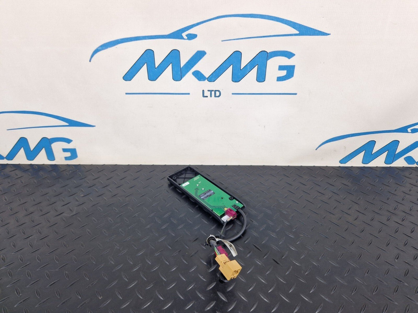 Unknown Part Type 4G0971178