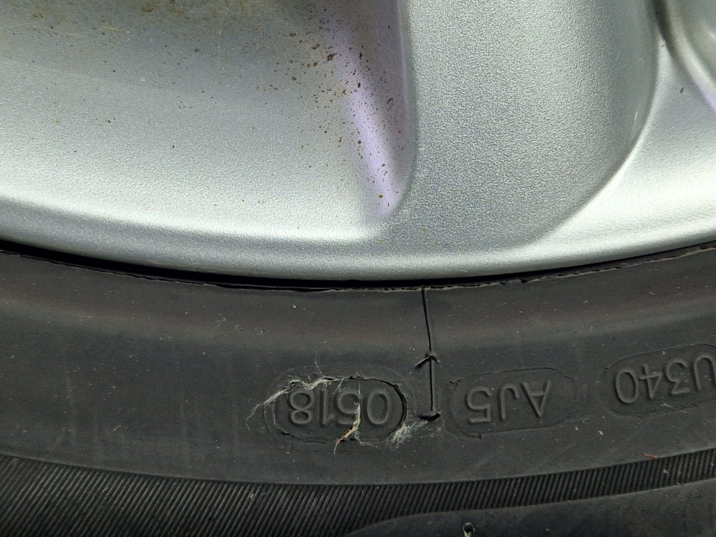 Audi A4 B8 17" Alloy Wheel with Tyre 225/50/17 ~4mm 8K0601025B