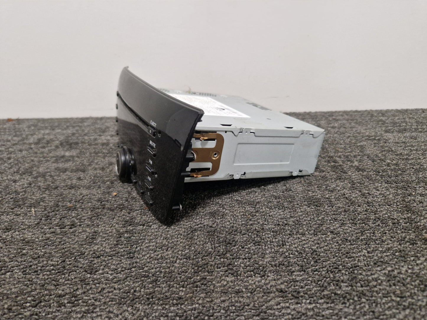 Fiat Doblo MK2 FL (263-1) Genuine Radio Stereo Switch Panel Head Unit 28252891