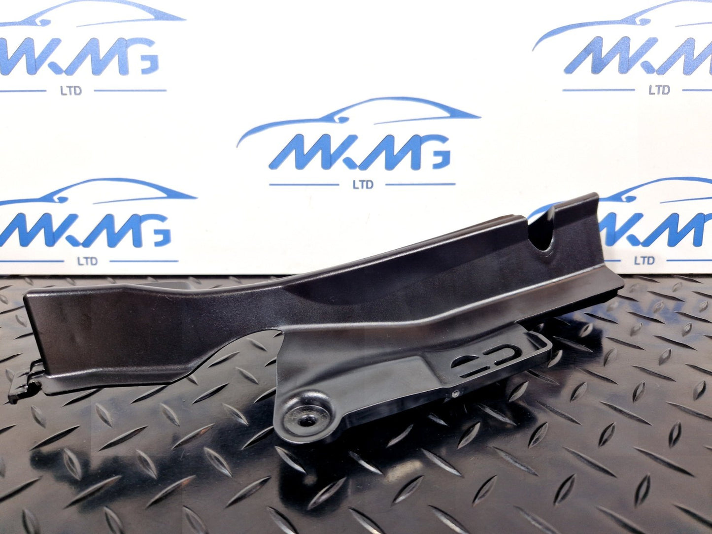 16-19 AUDI A4 B9 S-LINE QUATTRO LEFT SIDE ROOF SRS BRACKET 8W5880755