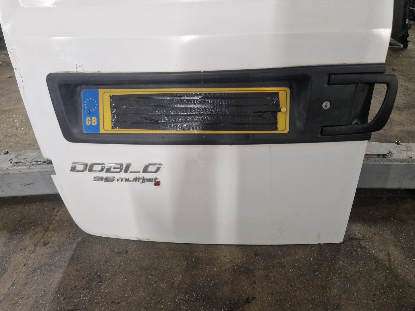 Fiat Doblo MK2 FL (263-1) Cargo Van Rear Left Passenger Complete Door in White