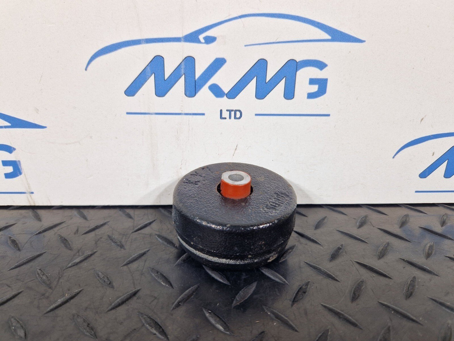 20-24 BMW 1 SERIES F40 GENUINE REAR AXLE VIBRATION ABSORBER 6897637