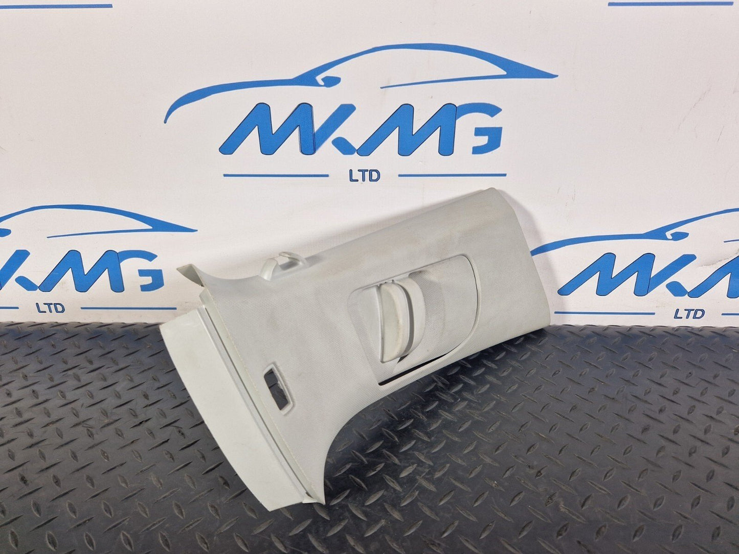17-20 VW GOLF MK7.5 DRIVER SIDE FRONT B PILLAR TRIM  5G4868312 5G0868316