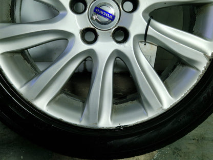 Volvo V40 MK3 (525) 17" Alloy Wheel with Tyre 205/50/17 31381857