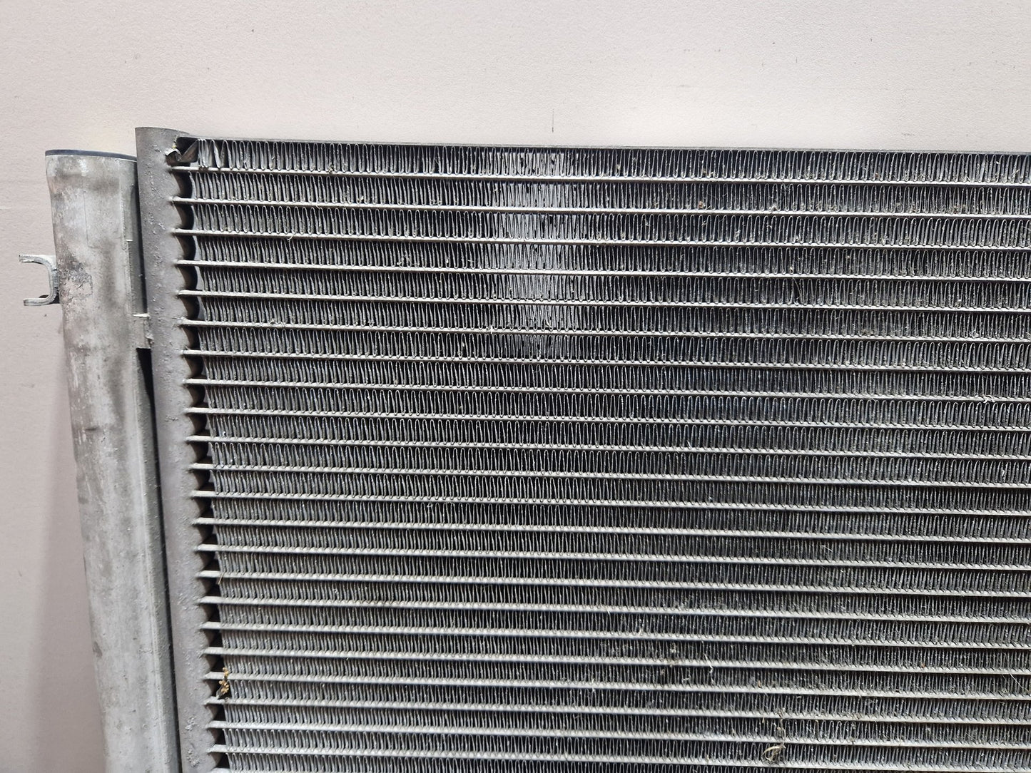 BMW 120i E87 Hatchback 2.0L Petrol Genuine A/C Condenser Radiator 6930038