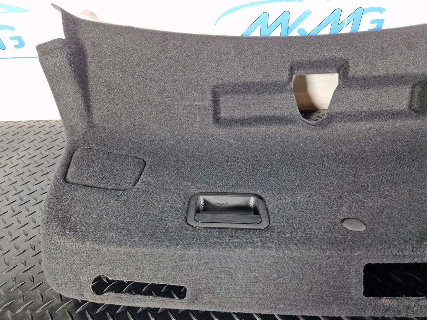 12-18 AUDI A6 C7 GENUINE SALOON REAR BOOT INTERIOR TRIM PANEL 4G5867975
