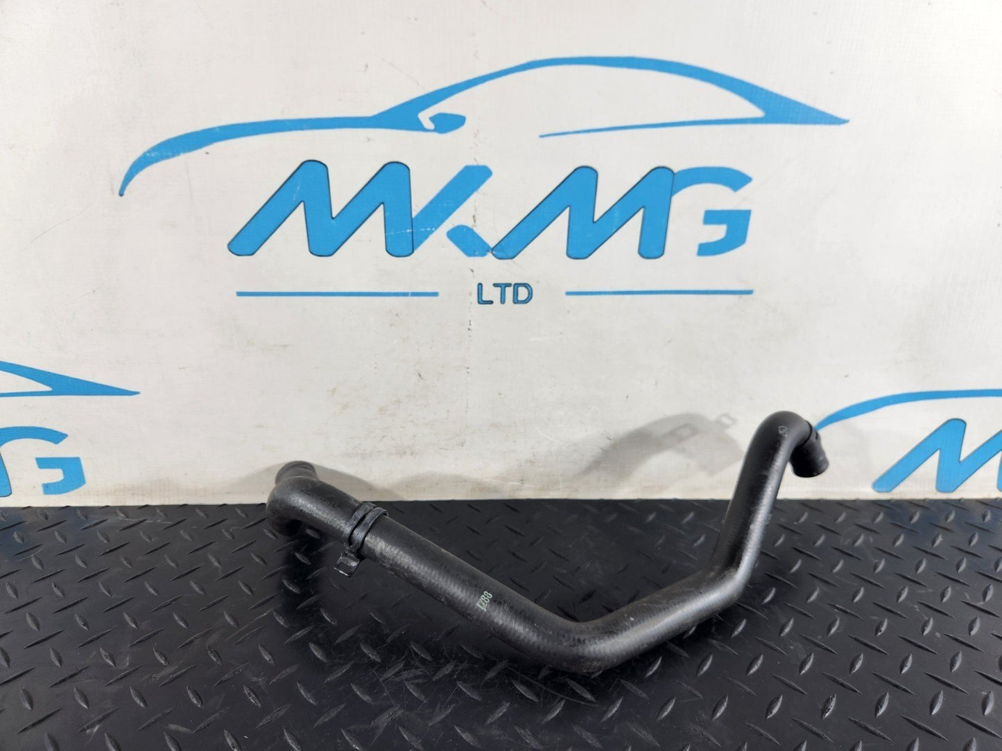 14-20 Mercedes Benz GLA 200 X156 Genuine Engine Water Coolant Pipe A2468303496
