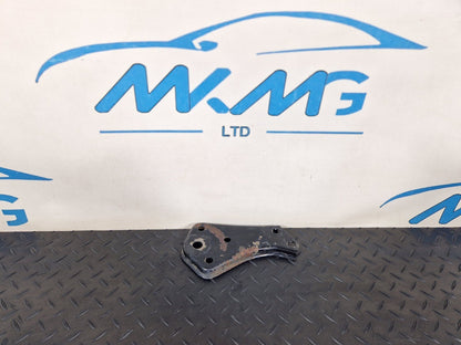 14-21 MERCEDES BENZ C220 W205 REAR SUBFRAME RIGHT SIDE STOP PLATE A2053520800