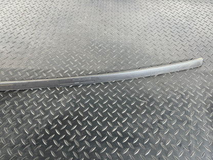 20-ON BMW 2 SERIES M-SPORT F44 GENUINE RIGHT O/S ROOF RAIL TRIM GREY B39 9482062