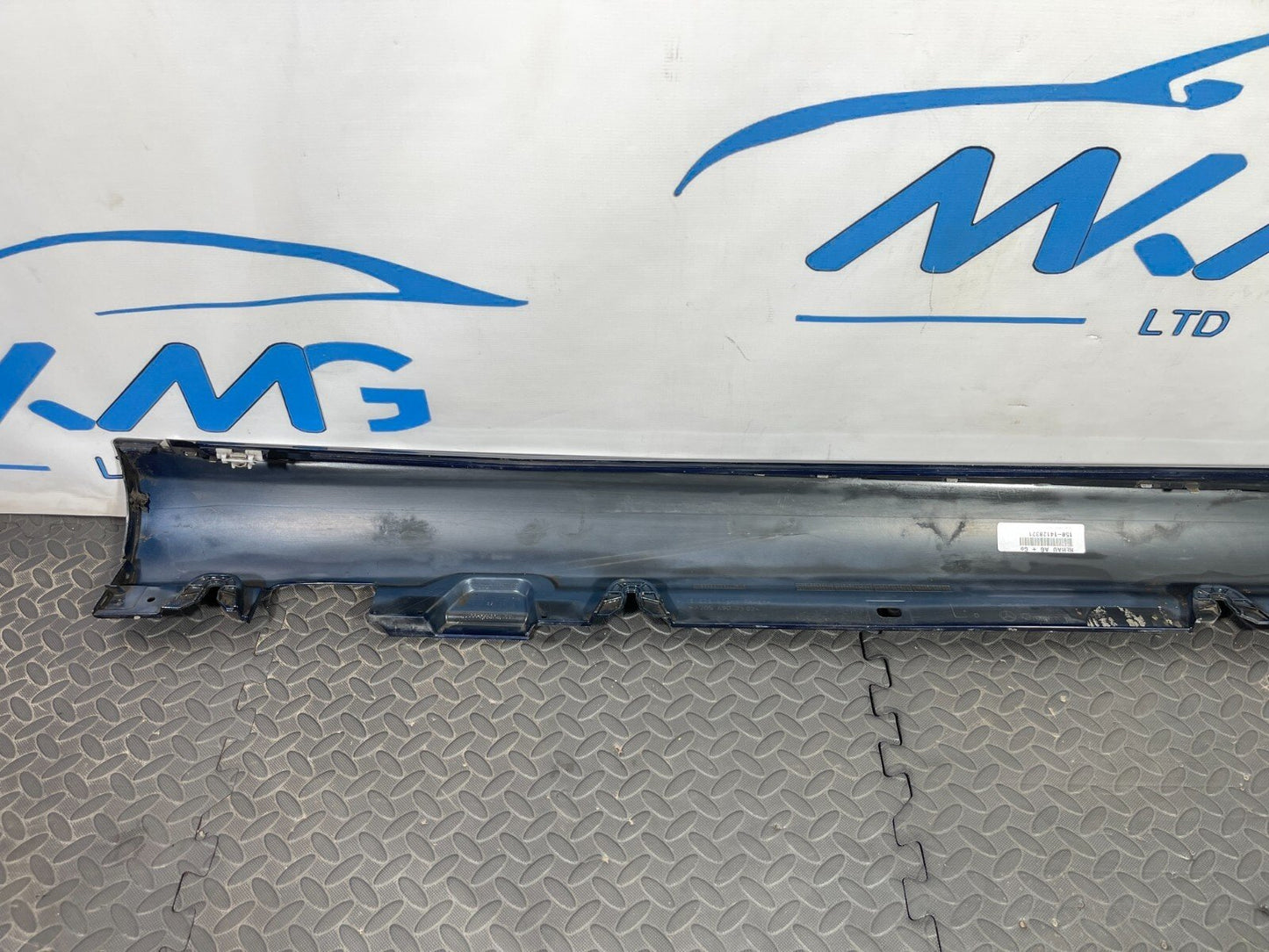 14-21 MERCEDES BENZ C CLASS W205 LEFT N/S SKIRT IN BLUE 980 A2056906902