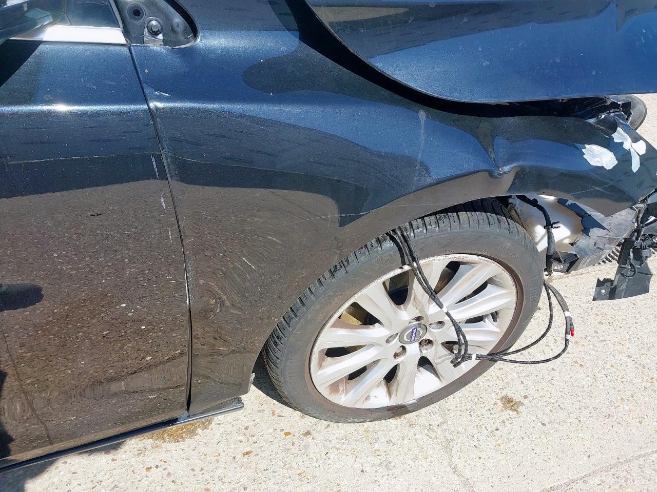 2014 Volvo V40 MK3 (525)