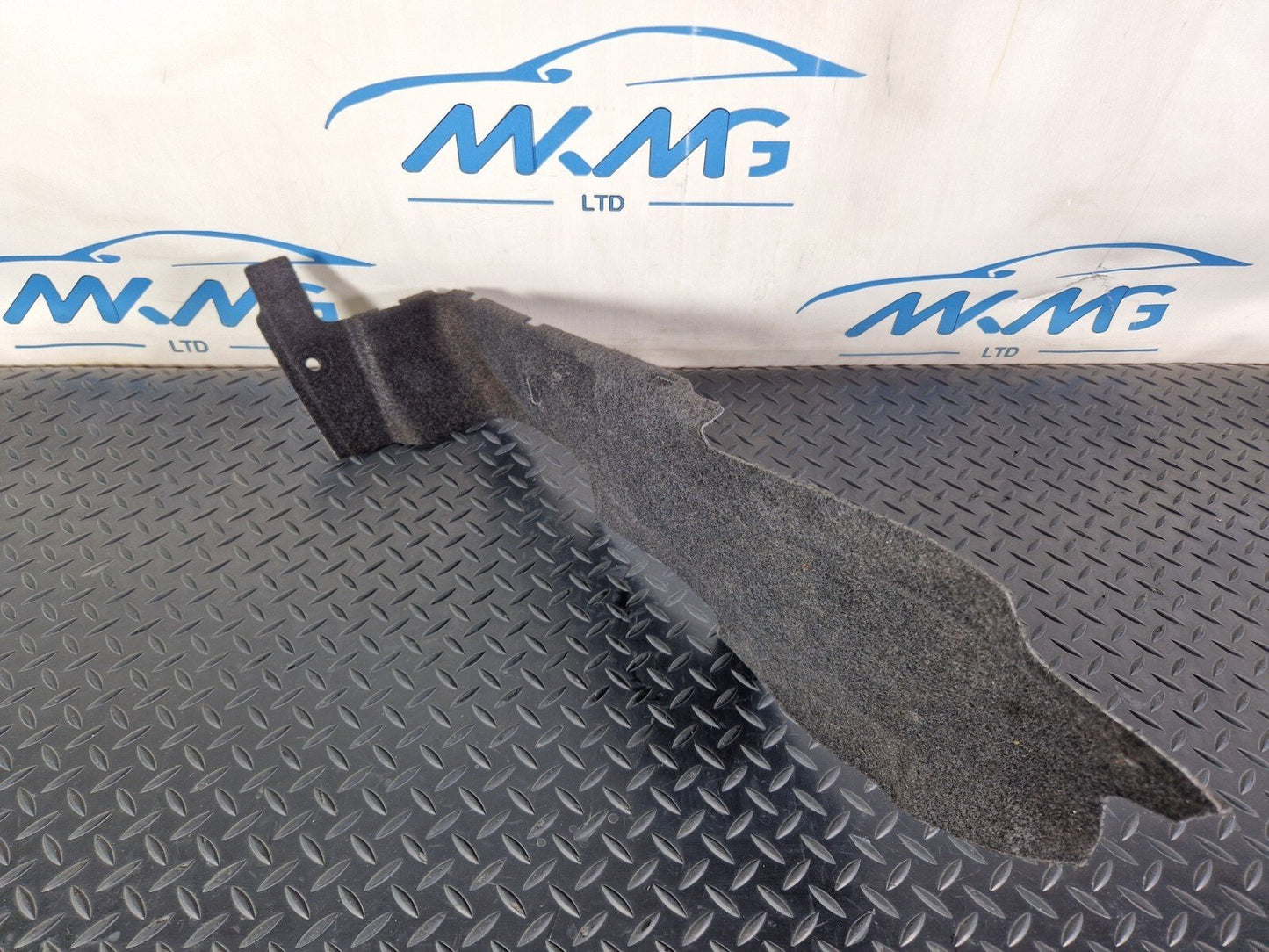 12-17 AUDI S5 CONVERTIBLE RIGHT HOOD STORAGE COMPARTMENT CARPET TRIM 8F0864402A