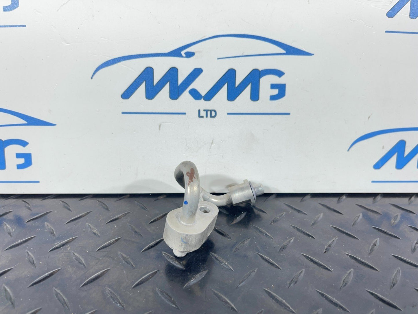 14-21 MERCEDES BENZ C350e W205 Air Conditioning Coolant Pump Line A2058307901