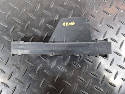 14-21 MERCEDES BENZ C220 W205 TOP LEFT AIR DUCT SEALING A2058317900