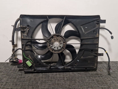 Vauxhall Astra MK6 (J) (A3400) Hatchback Cooling Radiator Fan 13289626 13267630