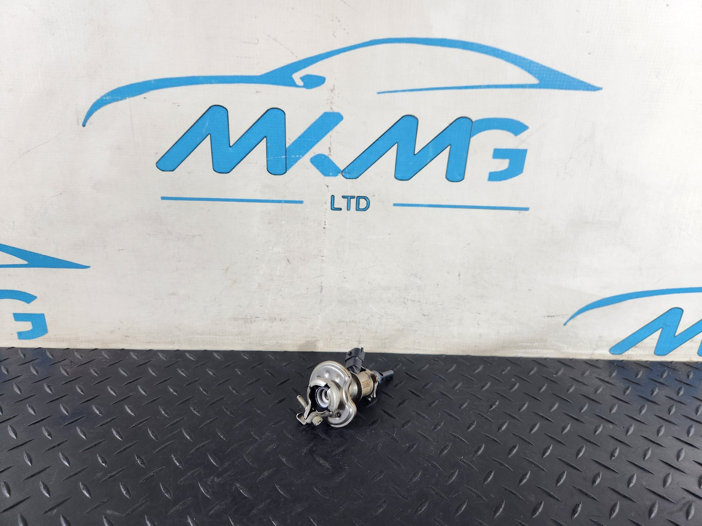 Land Rover Range Rover Evoque L551 Genuine AdBlue Exhaust Injector MX73189E3