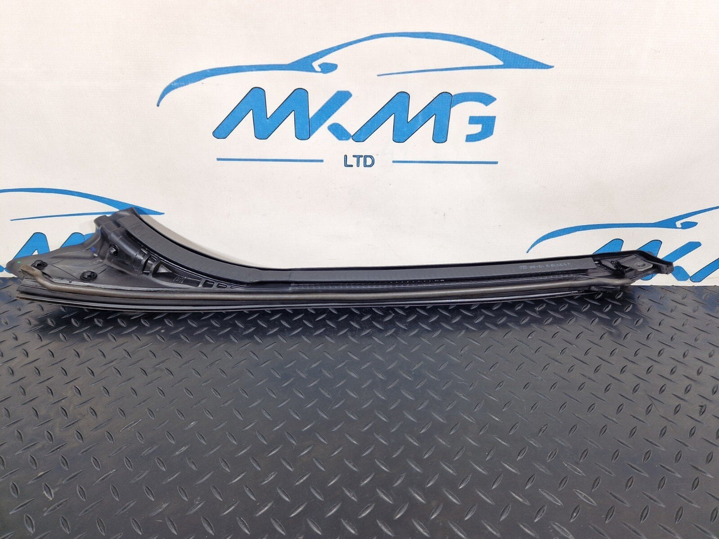 16-24 AUDI A5 F5 GENUINE INNER DOOR SEAL 8W7831721B