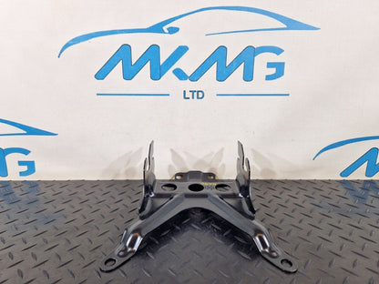 10-17 AUDI A8 4H REAR SEAT FIXING BRACKET MOUNT 4H0885153